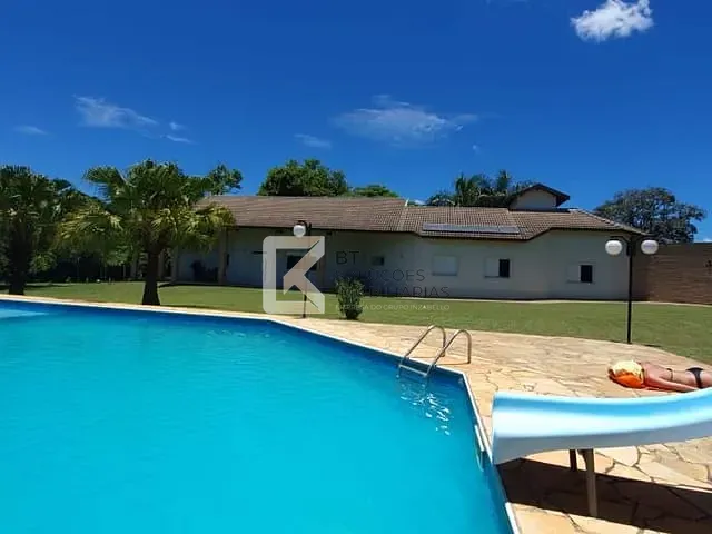 Chácara com 4920m² 5 quartos e 4 banheiros, à venda, no bairro Vale das Laranjeiras em Indaiatuba