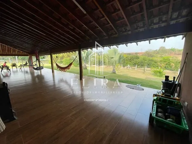 Chácara com 5000m² 5 quartos e 3 banheiros, à venda, no bairro Centro em Limeira
