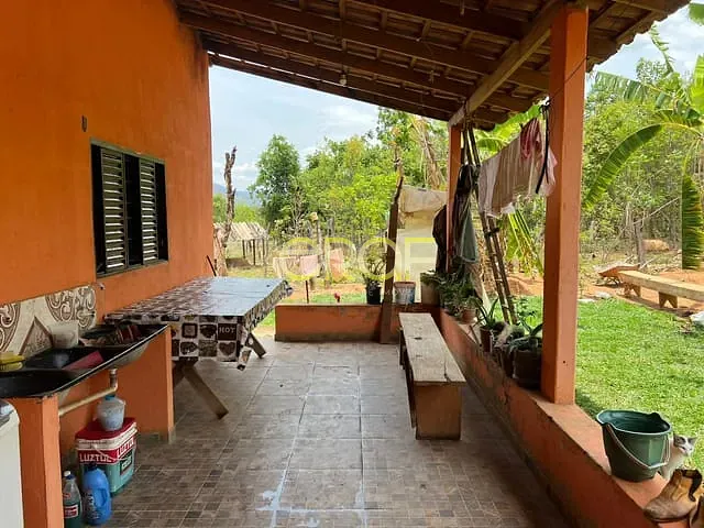 Chácara com 130m² 3 quartos e 2 banheiros, à venda, no bairro Formosa em Água Fria de Goiás