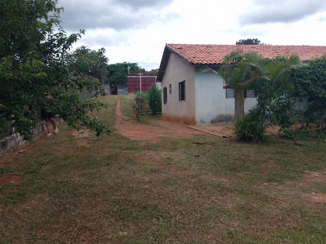 Chácara com 1000m² 3 quartos e 2 banheiros, à venda, no bairro Jardim Gramado em Tatuí