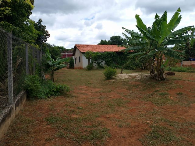 Chácara com 1000m² 3 quartos e 2 banheiros, à venda, no bairro Jardim Gramado em Tatuí