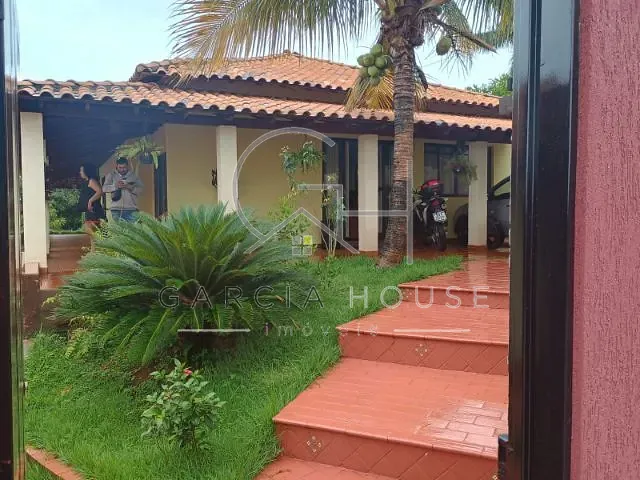 Chácara com 1050m² 3 quartos e 4 banheiros, à venda, no bairro Jardinópolis em Jardinópolis