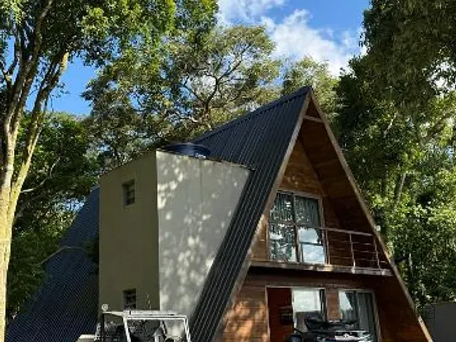 Chácara com 1500m² 3 quartos e 2 banheiros, à venda, no bairro Morro Grande em Ibiúna