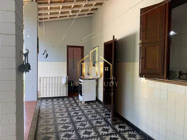 Casa com 2045m² 4 quartos e 4 banheiros, à venda, no bairro Chácara dos Pinheiros em Cuiabá