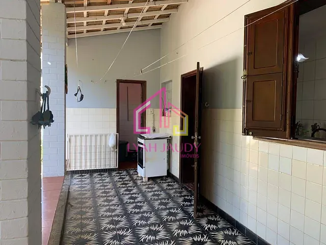 Casa com 2045m² 4 quartos e 4 banheiros, à venda, no bairro Chácara dos Pinheiros em Cuiabá