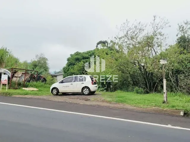Chácara com 6300m², à venda, no bairro Vila Rural Nova Ukrania em Apucarana
