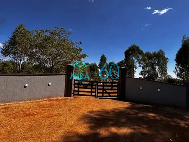 Chácara com 20000m² 4 quartos e 5 banheiros, à venda, no bairro Zona Rural em Bela Vista de Goiás