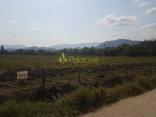 Terreno com 20500m², à venda, no bairro Mandú em Pindamonhangaba