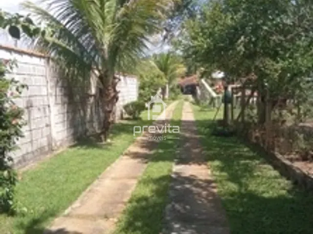 Chácara com 1280m² 4 quartos e 3 banheiros, à venda, no bairro Loteamento Chácaras Ingrid em Taubaté