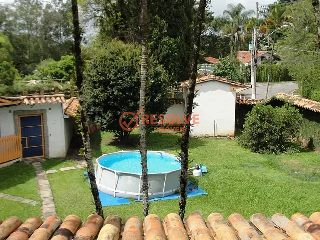 Chácara com 1295m² 3 quartos e 3 banheiros, à venda, no bairro FREGUESIA DA ESCADA em Guararema