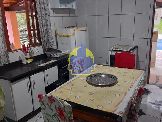 Chácara com 211m² 4 quartos e 1 banheiro, à venda, no bairro Vargem do Salto em Ibiúna