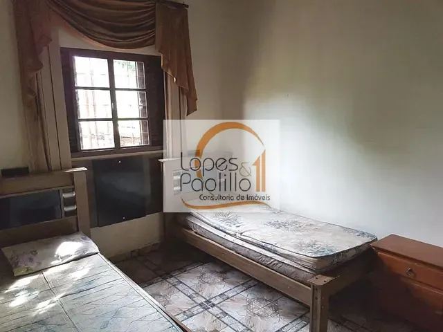 Chácara com 1000m² 3 quartos e 2 banheiros, à venda, no bairro Vila Santa Helena em Atibaia