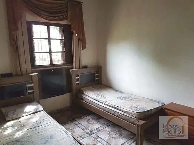 Chácara com 1000m² 3 quartos e 2 banheiros, à venda, no bairro Vila Santa Helena em Atibaia