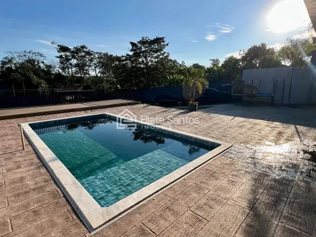 Chácara com 1000m² 3 quartos e 4 banheiros, à venda, no bairro Centro em Limeira