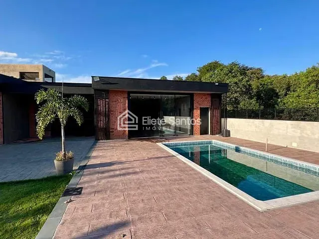 Chácara com 1000m² 3 quartos e 4 banheiros, à venda, no bairro Centro em Limeira