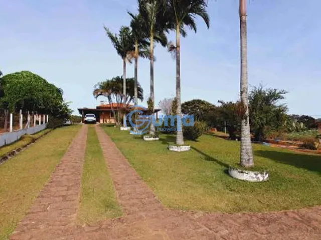 Chácara com 23381m² 4 quartos e 4 banheiros, à venda, no bairro Godoy em Vargem