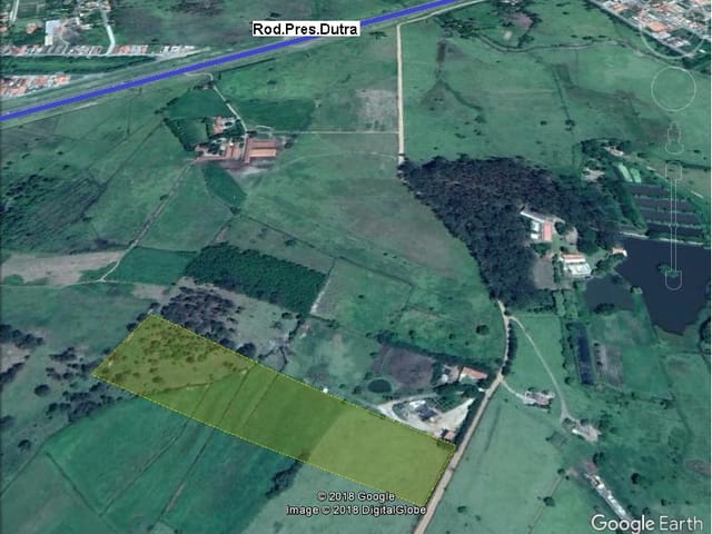 Chácara com 30000m², à venda, no bairro Goiabal em Pindamonhangaba