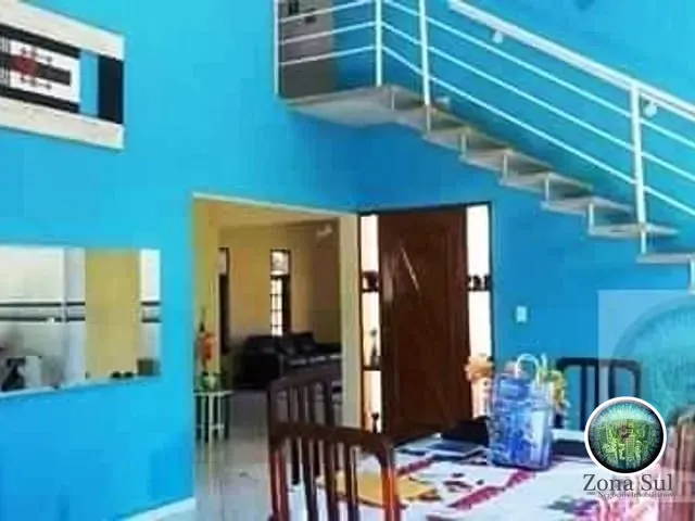Chácara com 300m² 2 quartos e 4 banheiros, à venda, no bairro Ana Maria em Sorocaba