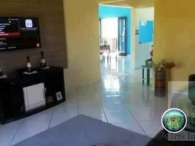 Chácara com 300m² 2 quartos e 4 banheiros, à venda, no bairro Ana Maria em Sorocaba