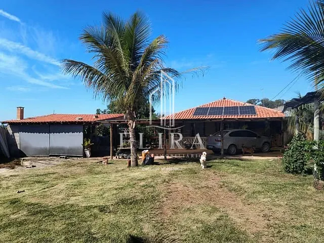 Chácara com 1000m² 3 quartos e 2 banheiros, à venda, no bairro Área Rural de Limeira em Limeira