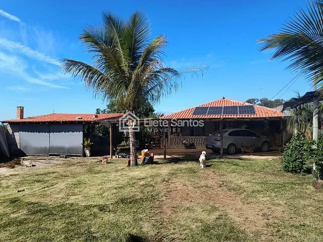 Chácara com 1000m² 3 quartos e 2 banheiros, à venda, no bairro Área Rural de Limeira em Limeira