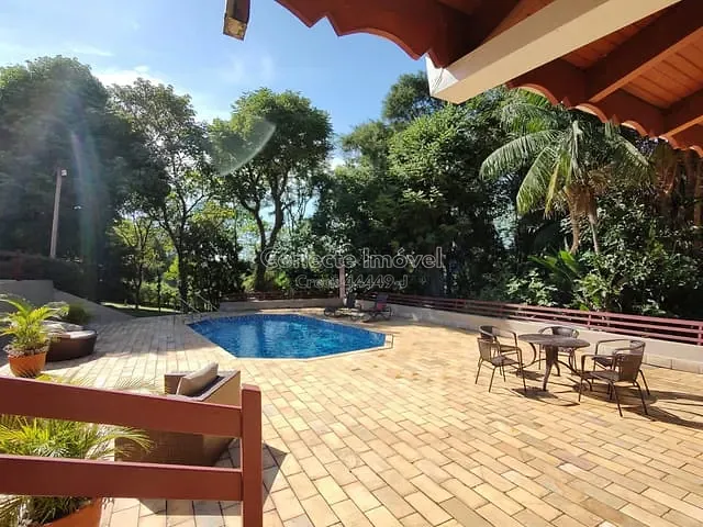 Chácara com 3802m² 5 quartos e 5 banheiros, à venda, no bairro Santo Antônio em Holambra