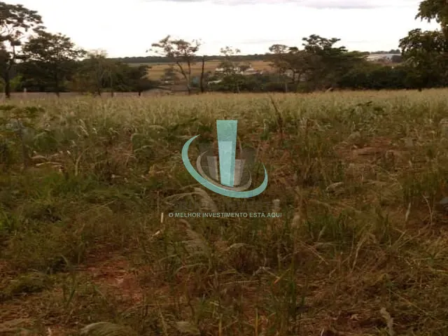 Chácara com 5005m², à venda, no bairro PORTAL DAS LARANJEIRAS em ARARAQUARA
