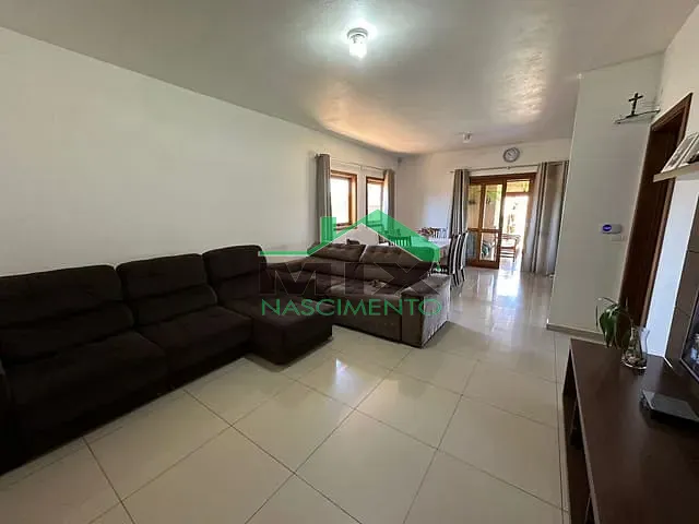 Chácara com 1000m² 3 quartos e 1 banheiro, à venda, no bairro Ninho Verde II em Pardinho