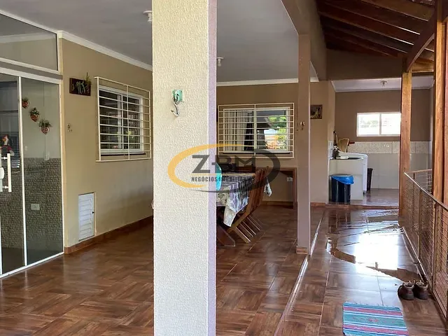 Chácara com 6000m² 3 quartos e 2 banheiros, à venda, no bairro Área Rural de Londrina em Londrina