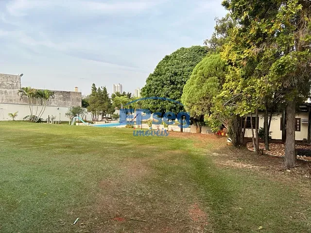 Chácara com 2500m², à venda, no bairro Jardim Itatiaia 2 em Londrina