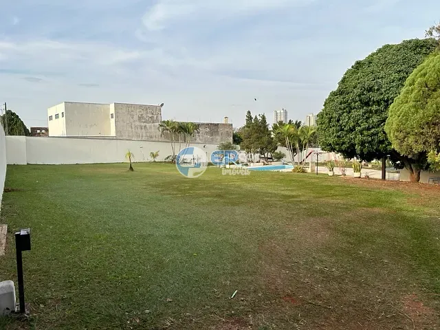 Chácara com 2500m², à venda, no bairro Jardim Itatiaia 2 em Londrina