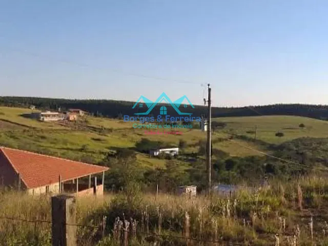 Chácara com 1500m² 2 quartos e 2 banheiros, à venda, no bairro Carafá em Votorantim