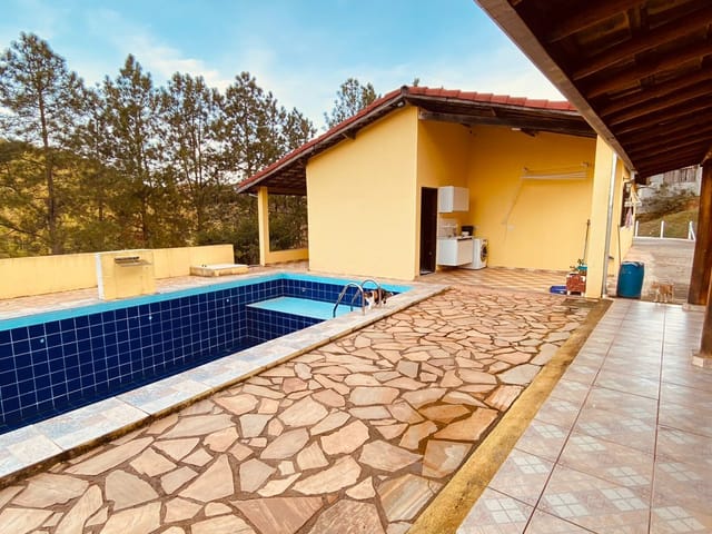 Chácara com 24200m² 3 quartos e 2 banheiros, à venda, no bairro Souzas em Monteiro Lobato