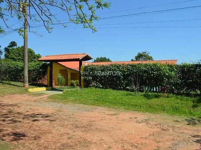 Chácara com 908m² 4 quartos e 3 banheiros, à venda, no bairro Residencial Alvorada em Araçoiaba da Serra
