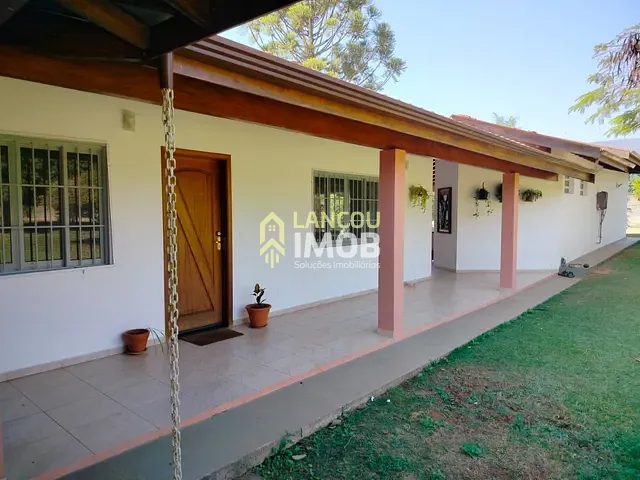 Chácara com 5500m² 4 quartos e 5 banheiros, à venda ou para alugar, no bairro Chácara Vale dos Cebrantes em Jundiaí