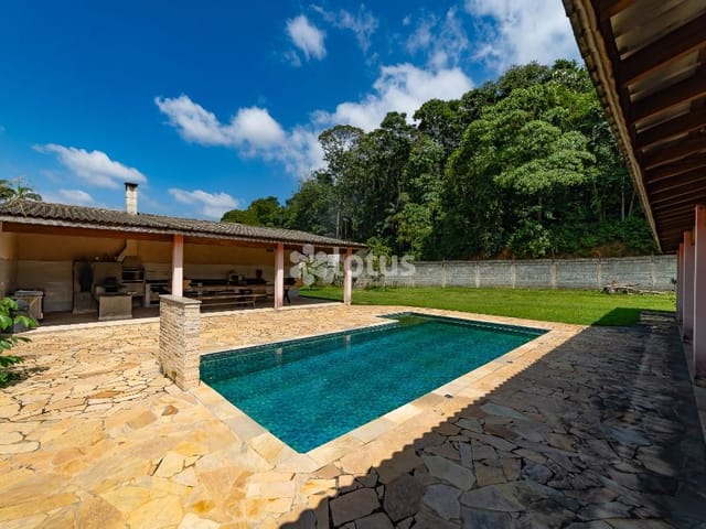 Chácara com 570m² 3 quartos e 2 banheiros, à venda, no bairro Ponunduva em Cajamar