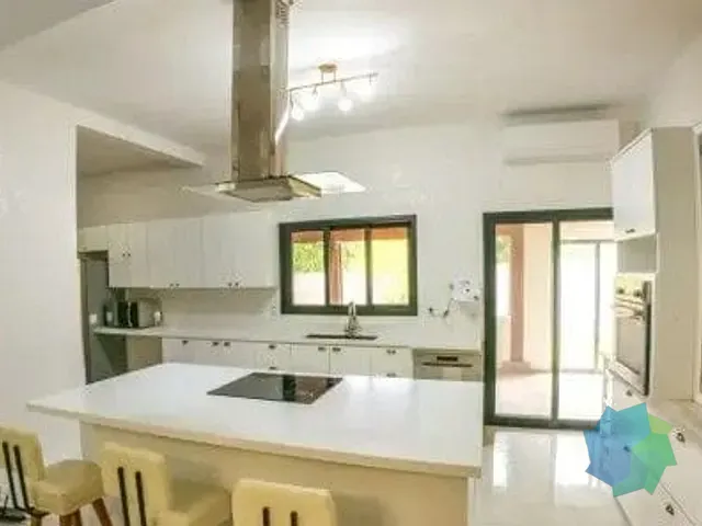 Chácara com 20000m² 7 quartos e 4 banheiros, à venda ou para alugar, no bairro Vila Avaí em Indaiatuba