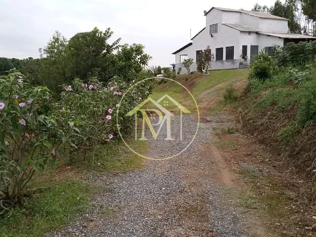 Chácara com 9300m² 2 quartos e 3 banheiros, à venda, no bairro Vila Sao Joao em Piedade