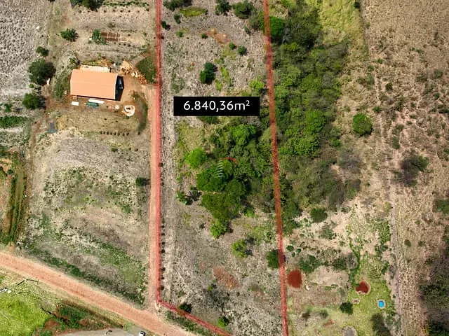 Chácara com 6850m², à venda, no bairro Zona rural  em Ibiporã