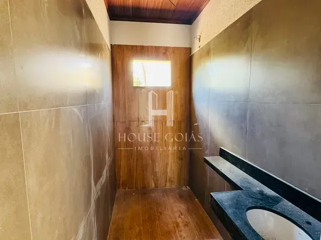 Chácara com 1300m² 3 quartos e 3 banheiros, à venda, no bairro Rural em Bonfinópolis