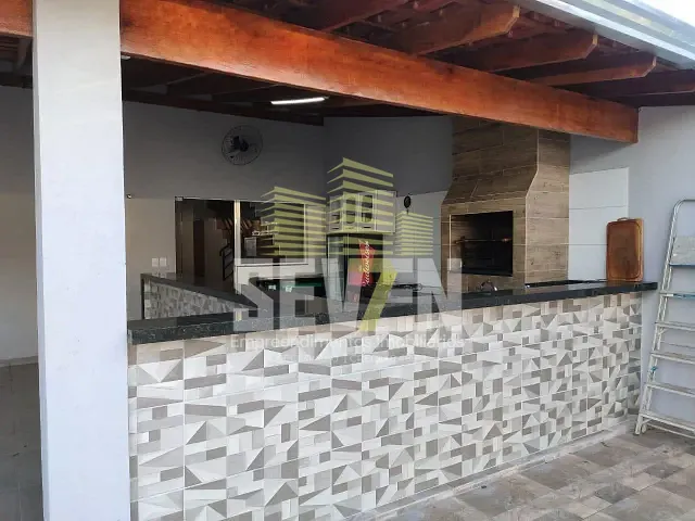 Chácara com 360m² 3 quartos e 4 banheiros, à venda, no bairro Vale do Igapó em Bauru
