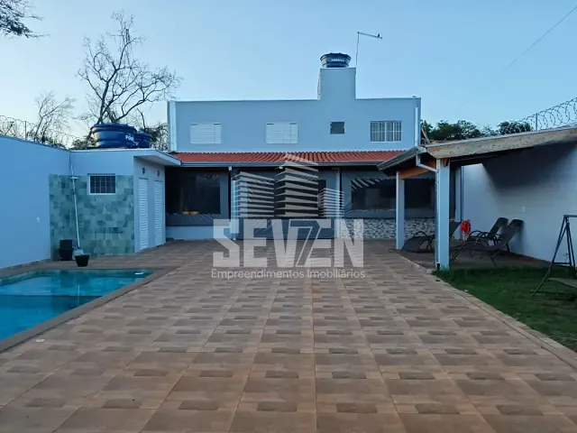 Chácara com 360m² 3 quartos e 4 banheiros, à venda, no bairro Vale do Igapó em Bauru