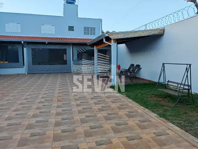 Chácara com 360m² 3 quartos e 4 banheiros, à venda, no bairro Vale do Igapó em Bauru