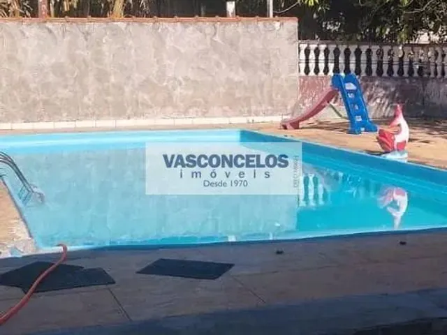 Chácara com 1200m² 5 quartos e 3 banheiros, à venda, no bairro Jardim Paraíso do Sol em São José Dos Campos