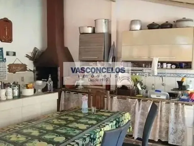 Chácara com 1200m² 5 quartos e 3 banheiros, à venda, no bairro Jardim Paraíso do Sol em São José Dos Campos