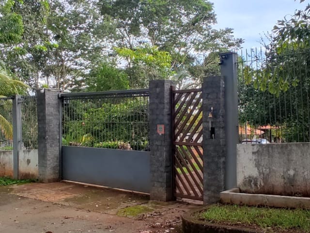 Chácara com 6520m² 4 quartos e 5 banheiros, à venda, no bairro Condomínio Parque dos Cisnes em Goiânia