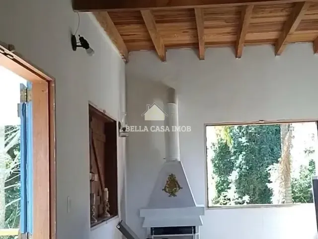 Chácara com 2000m² 2 quartos e 2 banheiros, à venda, no bairro Piraporão em Piedade