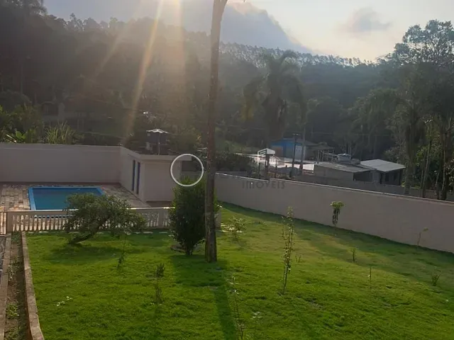 Chácara 2 quartos e 3 banheiros, à venda, no bairro Chácara Sete Cruzes em Suzano