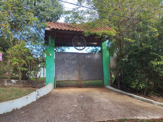 Chácara com 2000m² 3 quartos e 2 banheiros, à venda, no bairro Chácara Tropical (Caucaia do Alto) em Cotia