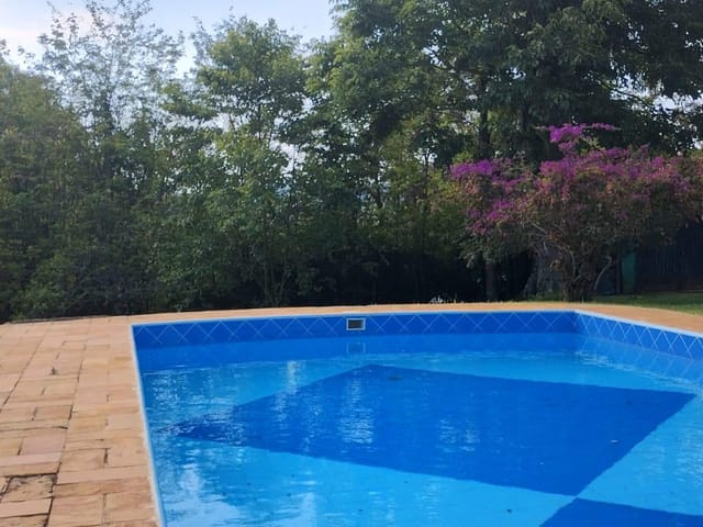 Chácara com 2000m² 3 quartos e 2 banheiros, à venda, no bairro Chácara Tropical (Caucaia do Alto) em Cotia